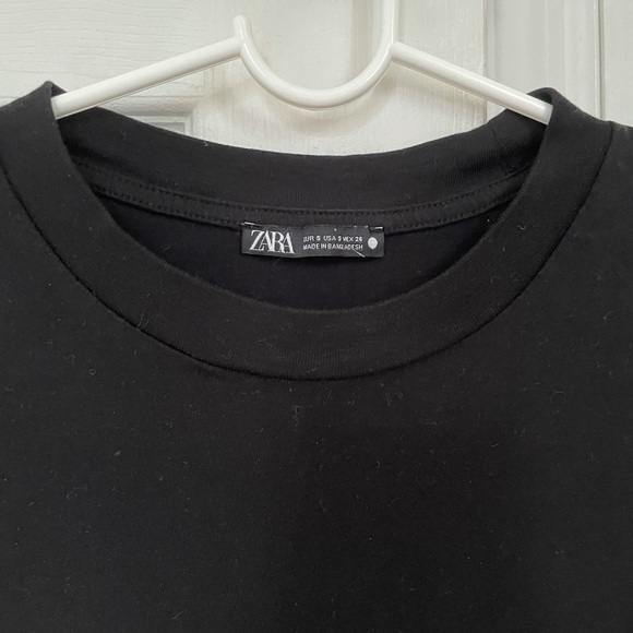 Zara black tee - Picture 3 of 3